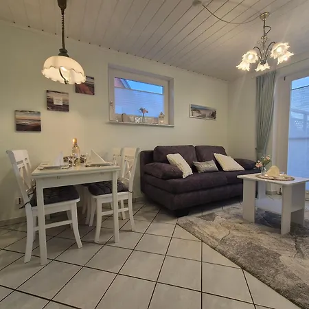 Gemuetliche In Der Husum Nordsee アパート